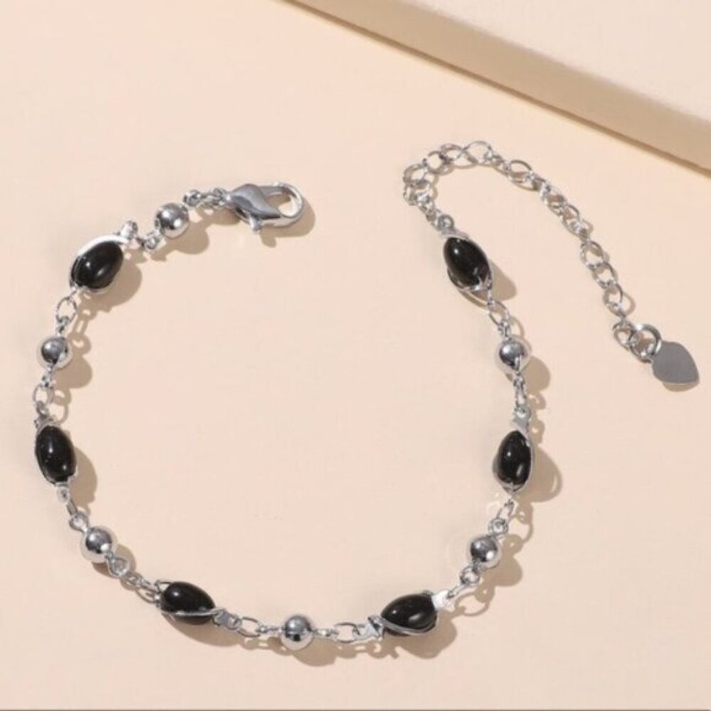 Sleek Silver and Black Bead Bracelet